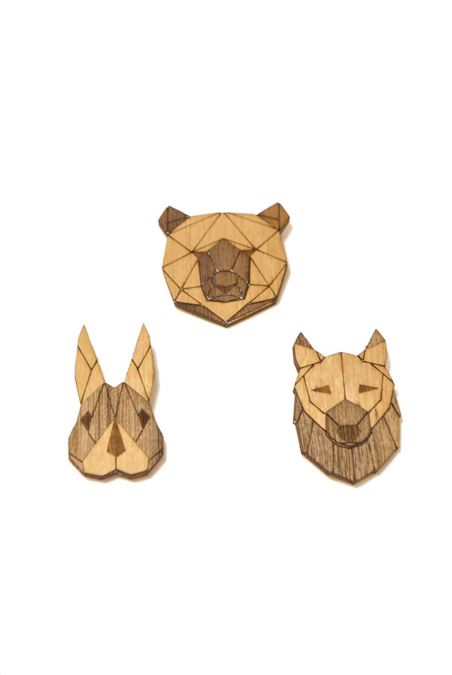 Set drevených brošní Medveď, Vlk a Zajac